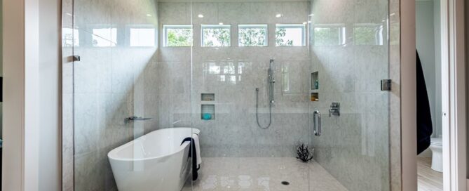 Expert Walk-In Tub Installation for a Safer Bathroom